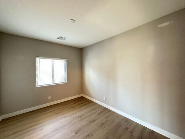 Building Photo - RIDGEHAVEN