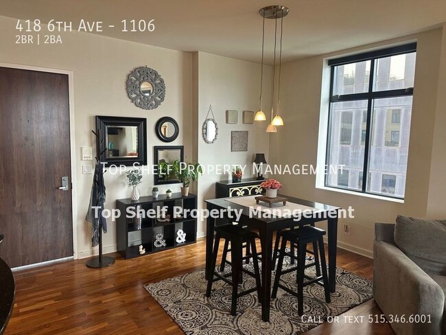 Building Photo - Downtown Condo Awesome Views!