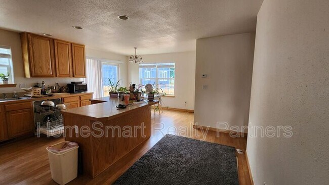 Building Photo - 508 Ridge Ave