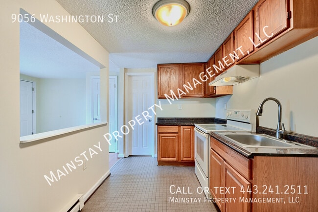 Building Photo - 9056 Washington St