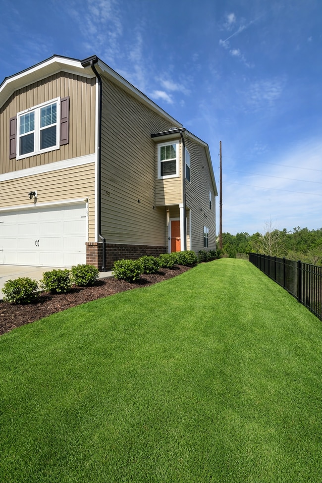 Building Photo - 1761 Clayfire Dr.