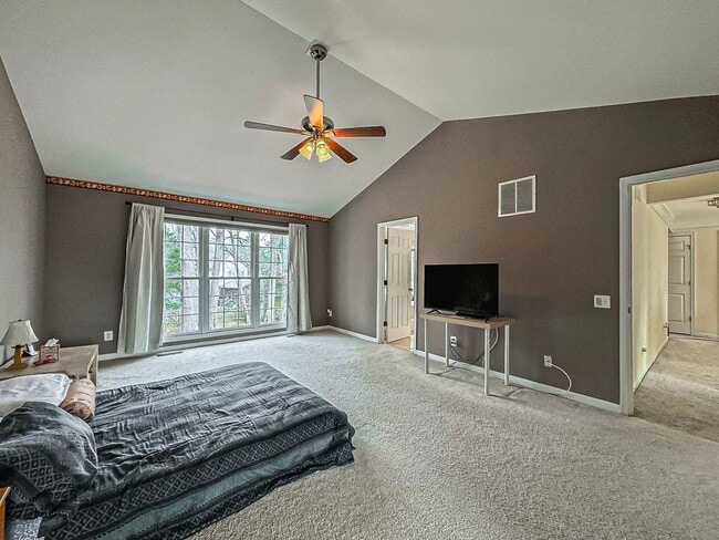 Building Photo - Fantastic 4 Bed 3.5 Bath Colonial Home Sitting On A Large Private Lot In Desired Old Bridges Estates