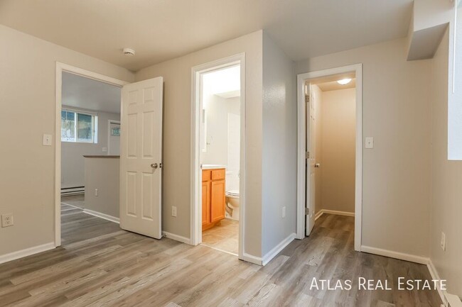 Building Photo - Fresh and Spacious 1 bed 1 bath in Denver!...