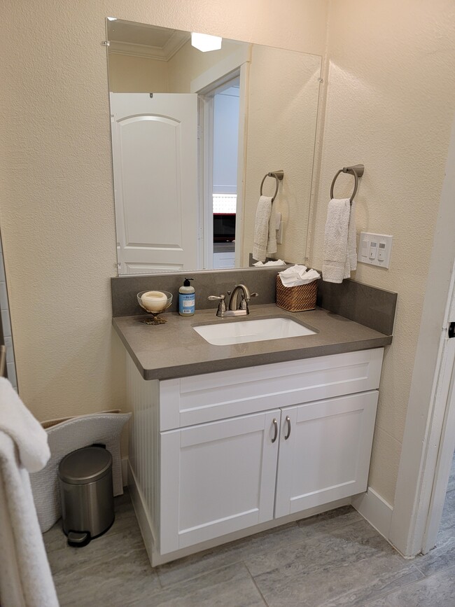 Building Photo - 3540 M St