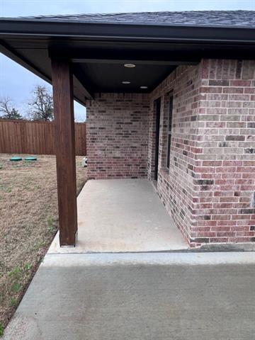 Building Photo - 633-635 Friendship Rd