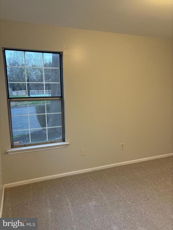 Building Photo - 1807 Diamond Dr