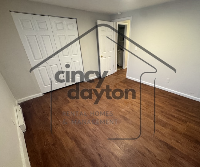 Building Photo - 6118 Stover Ave