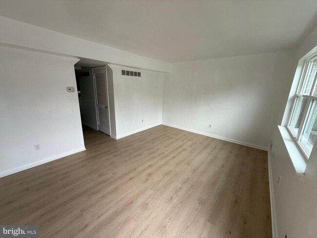 Building Photo - 159 Danford Dr