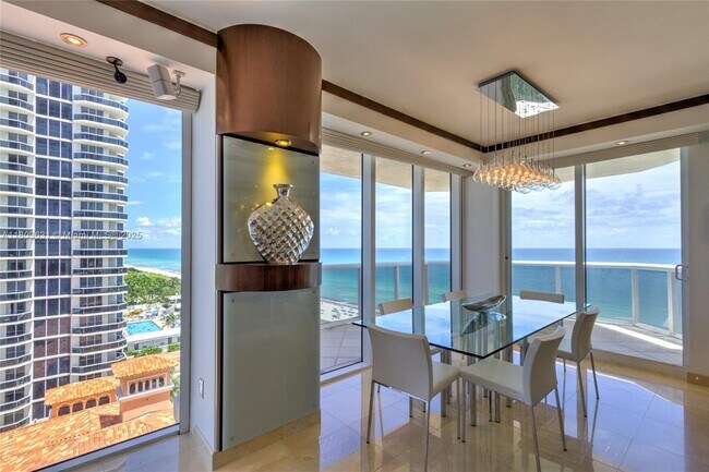 Building Photo - 4775 Collins Ave