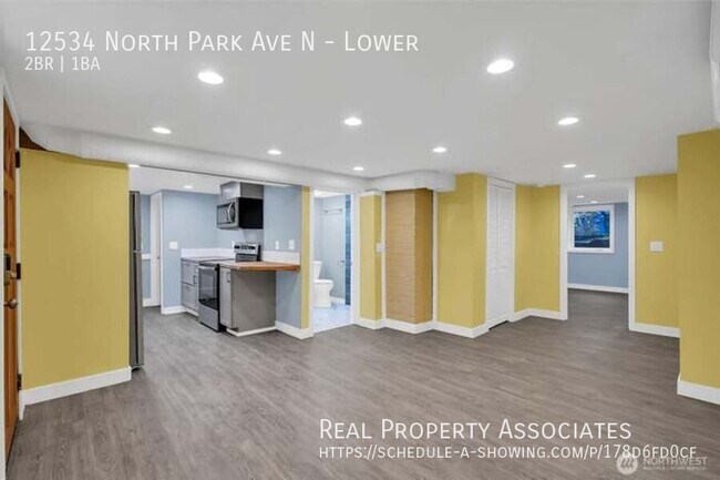 Building Photo - 12534 N Park Ave N