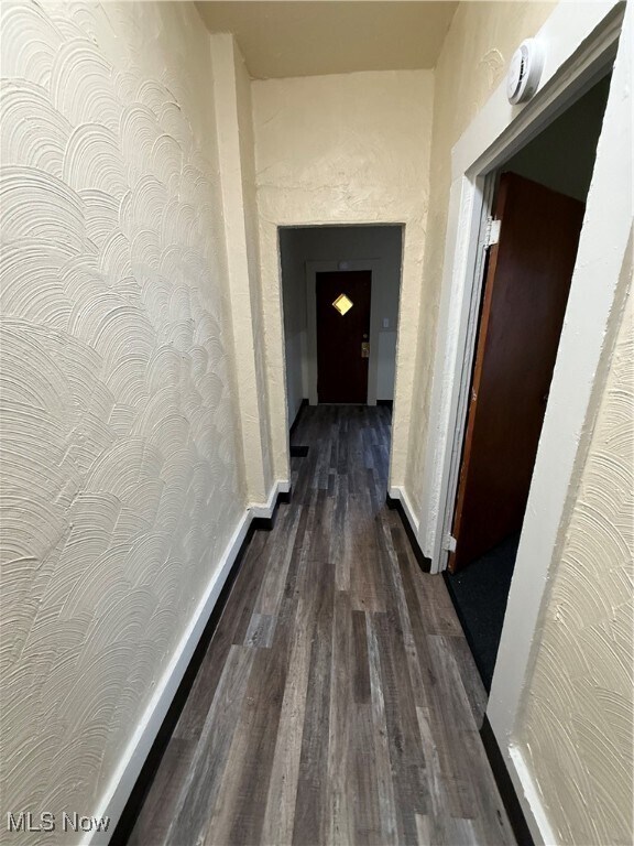 Building Photo - 3467 E 149th St