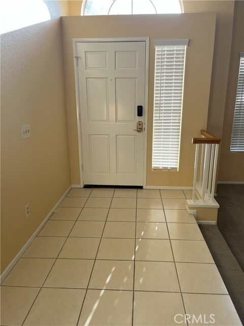 Building Photo - 928 Sunnyhill Pl