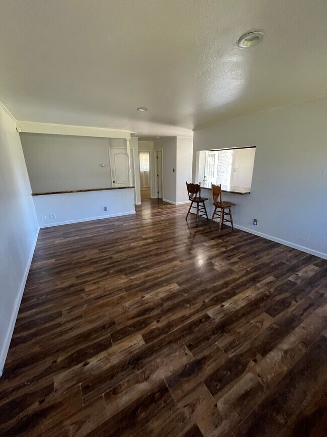 Building Photo - Beautiful Foothil Views Available Now!