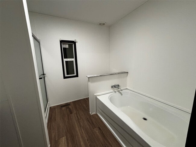 Building Photo - 22508 E Martin Dr