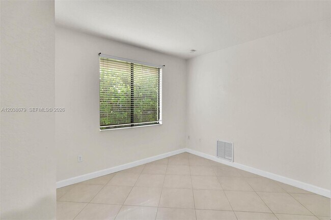 Building Photo - 18861 SW 77th Ct