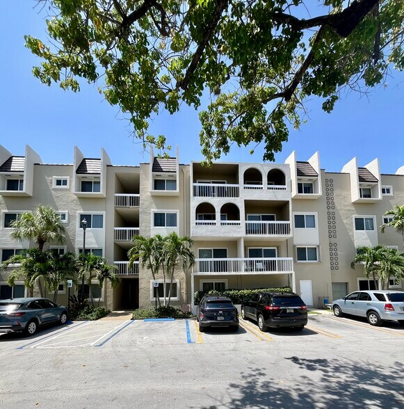 Building Photo - 8101 Camino Real