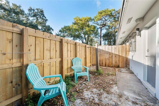 Building Photo - 1821 SW 11th Ct