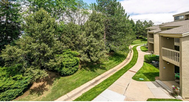 Building Photo - 60 S Boulder Cir