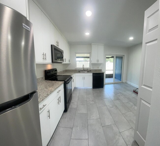 Building Photo - 3142 Shingle Creek Ct