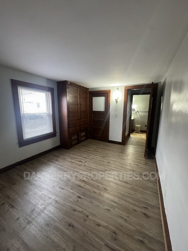 Building Photo - 717 N Union St