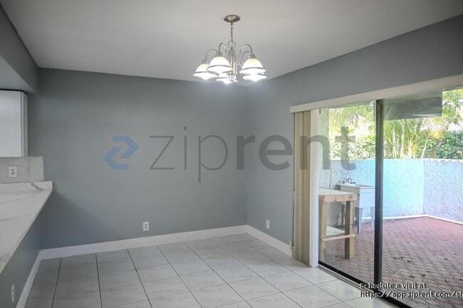 Building Photo - 9761 Riverside Dr