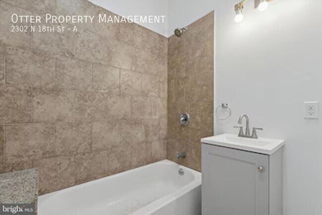 Building Photo - 2302 N 18th St