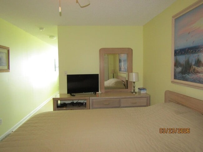 Building Photo - 909 S Ocean Blvd