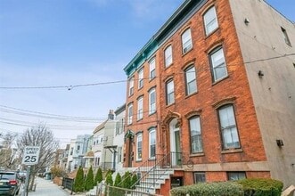 Building Photo - 271 Ogden Ave.