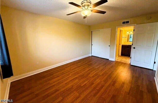 Building Photo - 3920 Orange Grove Blvd