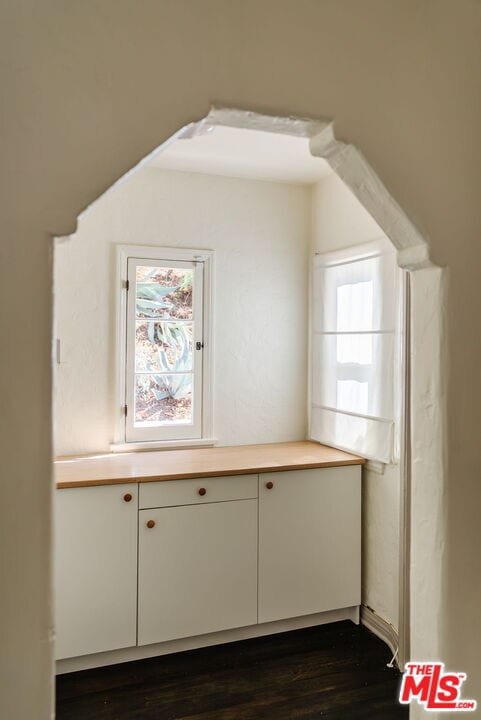 Building Photo - 1428 Holbrook St