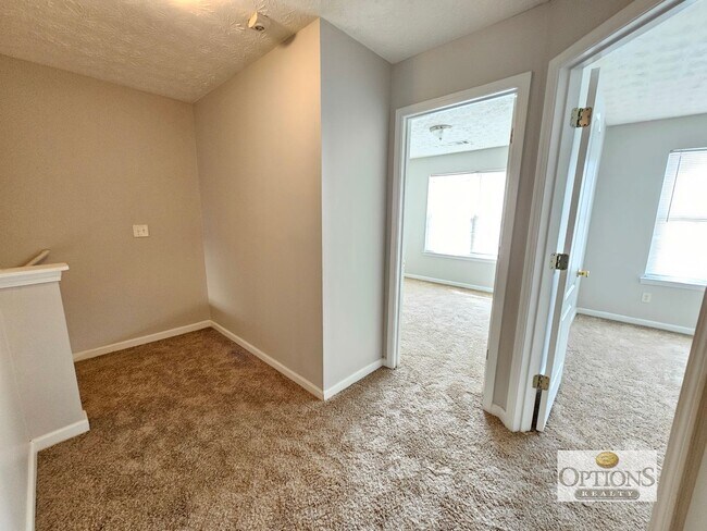 Building Photo - 752 Georgetown Ct