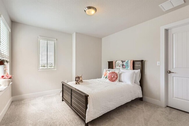 Building Photo - 8615 McKamy Dr