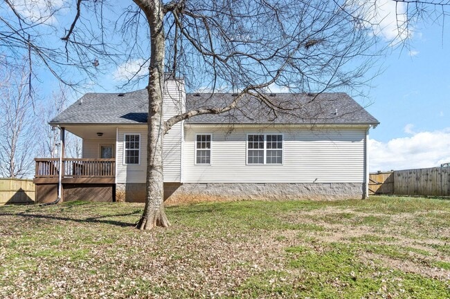 Building Photo - 3832 Cannondale Dr