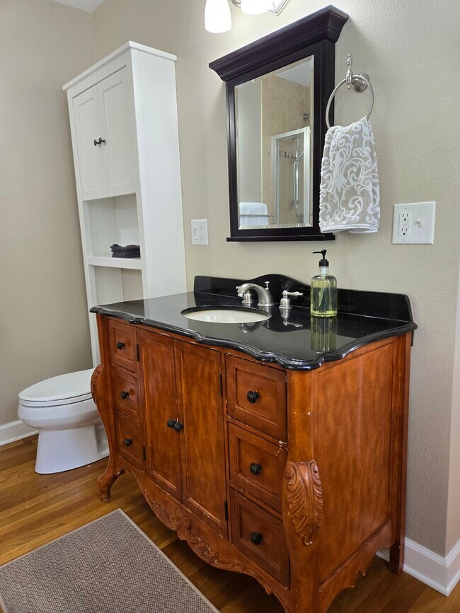 Building Photo - 487 Kentucky Ave