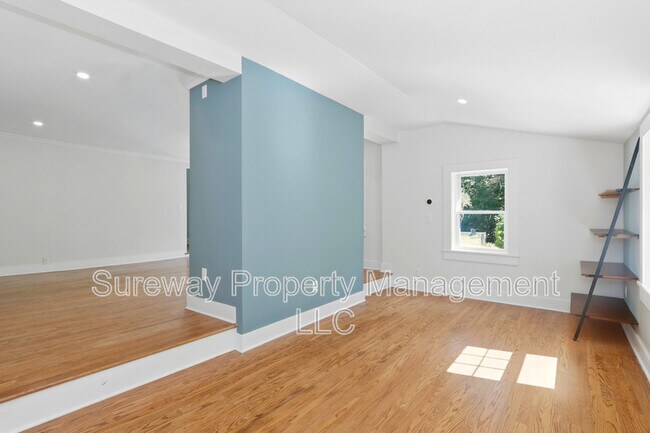 Building Photo - 4521 Province Line Rd