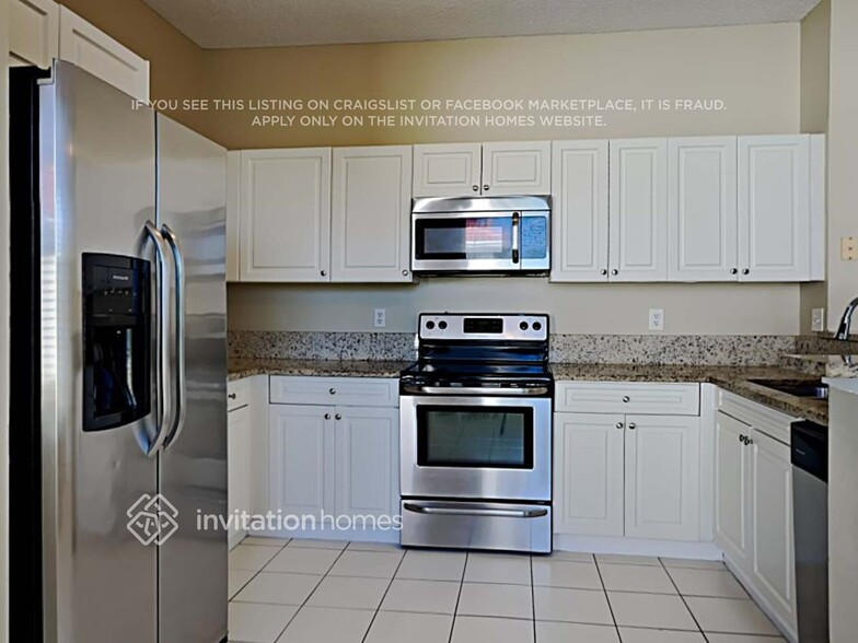 Building Photo - 7729 Thornlee Dr