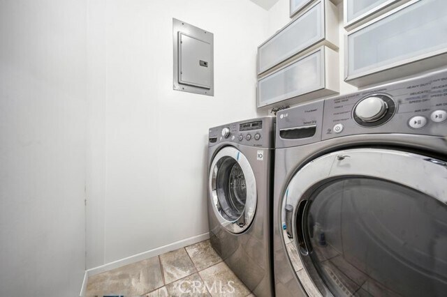Building Photo - 440 Marine Pl