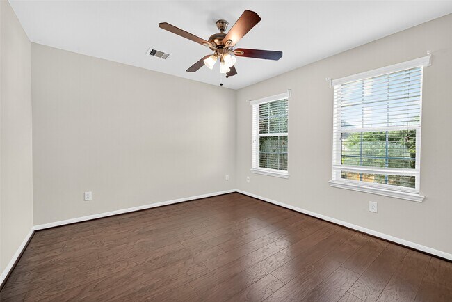 Building Photo - 7522 Autumn Sun Dr