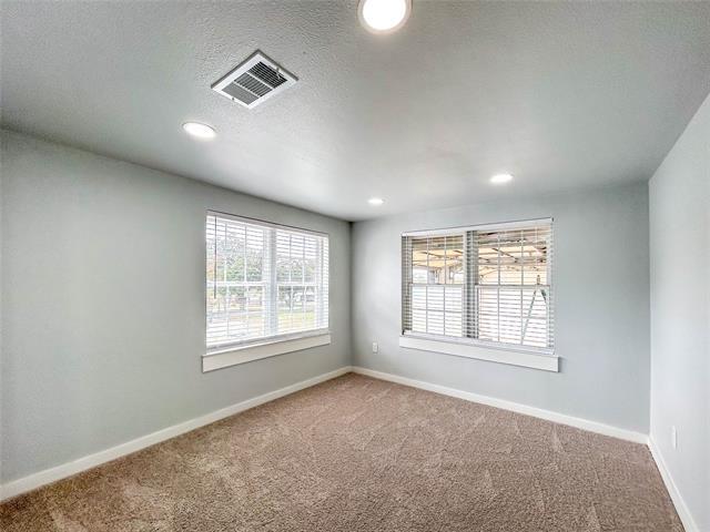 Building Photo - 300 Sanders Rd