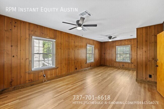 Building Photo - 1013 E 38th 1/2 St
