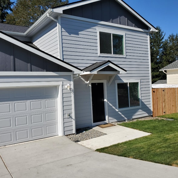 Primary Photo - 9229 Kenwood Dr SW