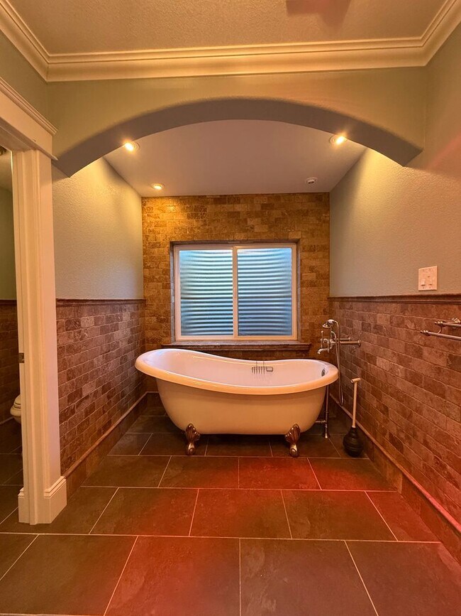 Building Photo - 6763 Granite Peak Dr