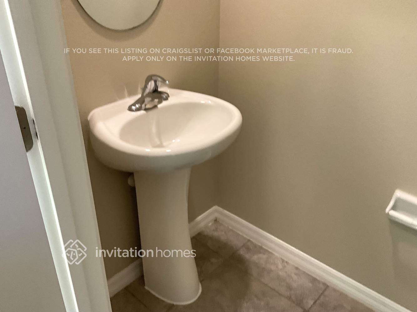 Building Photo - 5140 White Chicory Dr