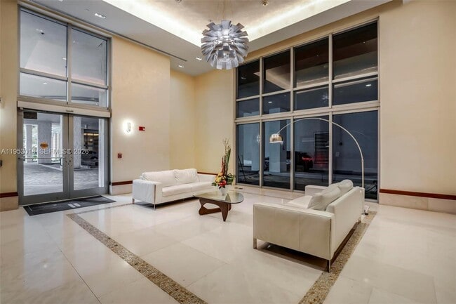 Building Photo - 1050 Brickell Ave