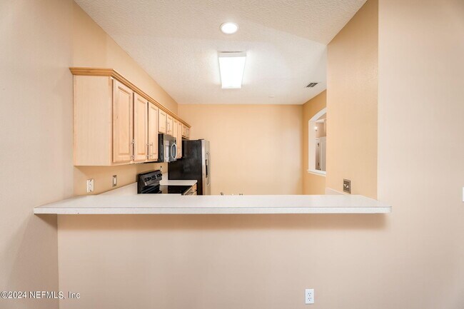 Building Photo - 1683 Biscayne Bay Cir