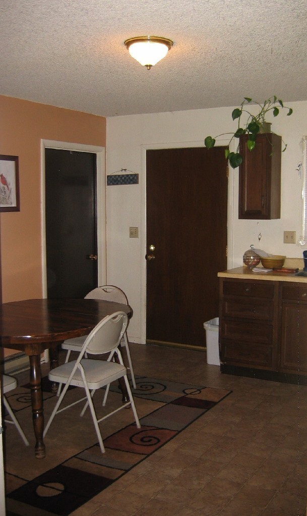 Building Photo - 214PLU