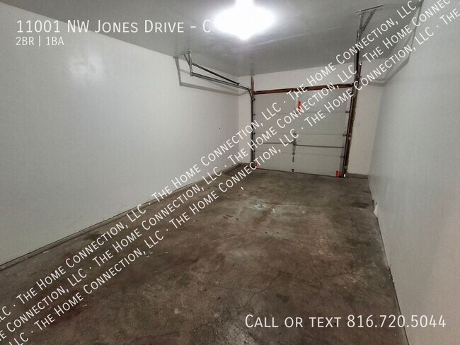 Building Photo - 11001 NW Jones Dr