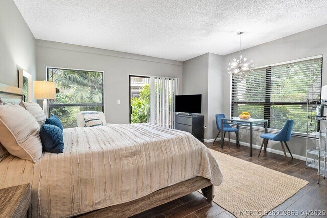 Building Photo - 11863 Wimbledon Cir