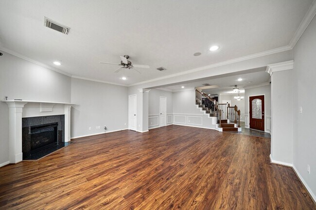 Building Photo - 1517 Asbury St