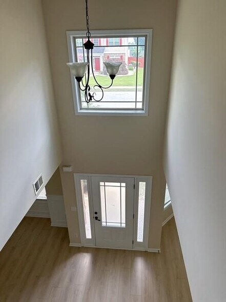 Building Photo - 1601 Bramlett Hill Ln SE